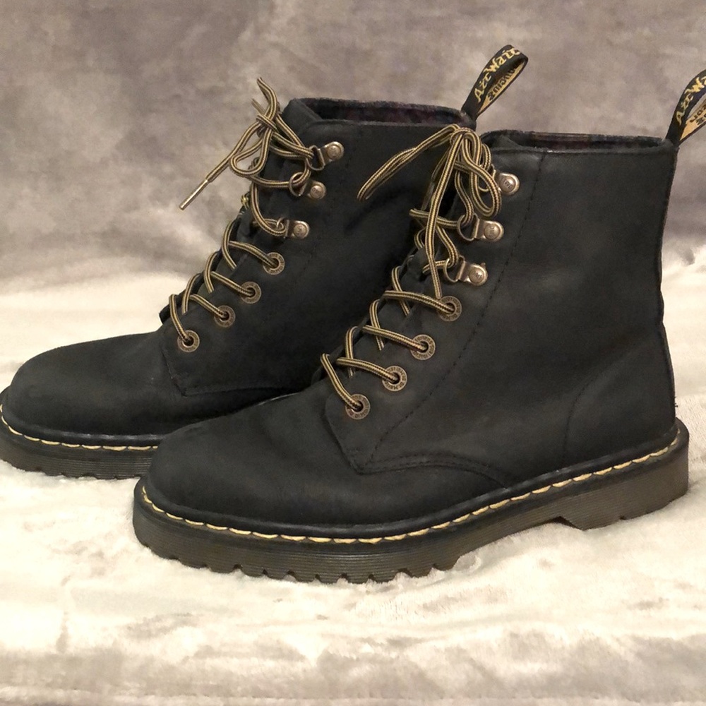 Dr Martens Combat Boots